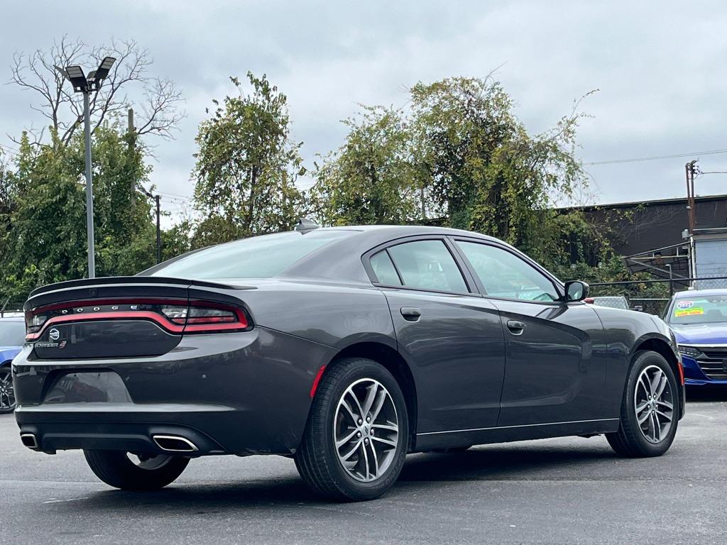 2019 Dodge Charger SXT photo 7