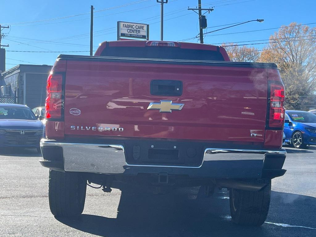 2018 Chevrolet Silverado 1500 LT photo 7