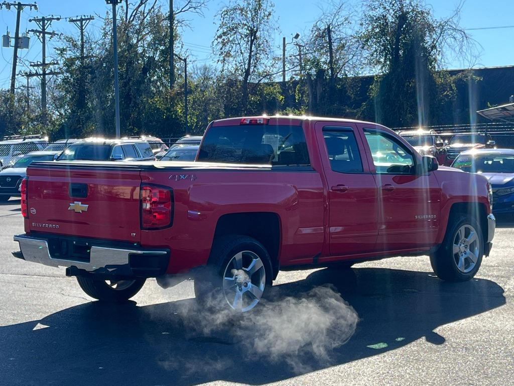 2018 Chevrolet Silverado 1500 LT photo 9