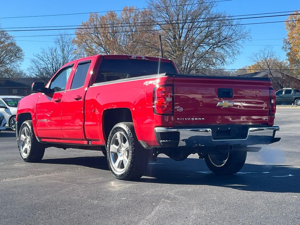 2018 Chevrolet Silverado 1500 LT photo 6