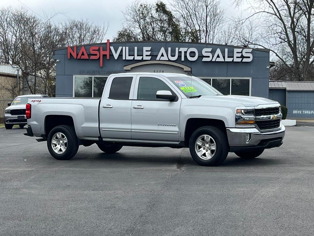 Chevrolet Silverado 1500's photo