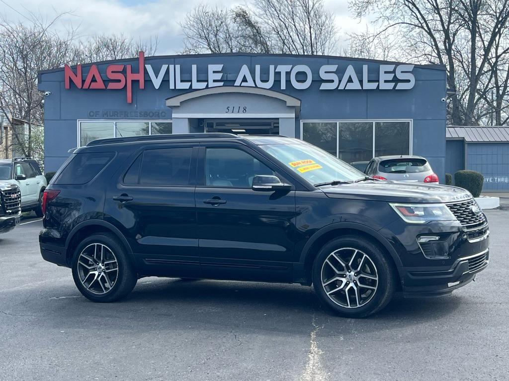 2019 Ford Explorer Sport's photo