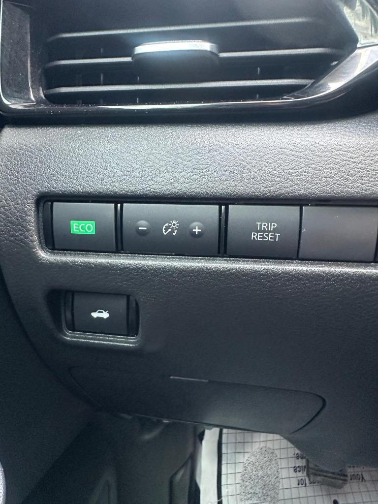 2025 Nissan Sentra SV - Photo 17