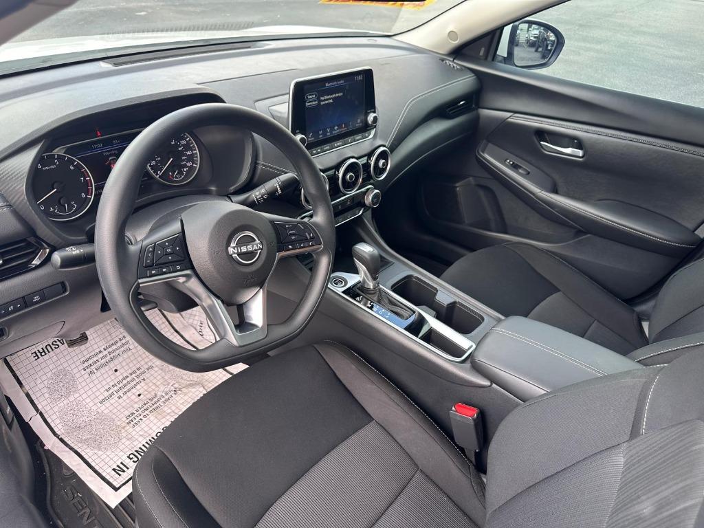 2025 Nissan Sentra SV - Photo 12