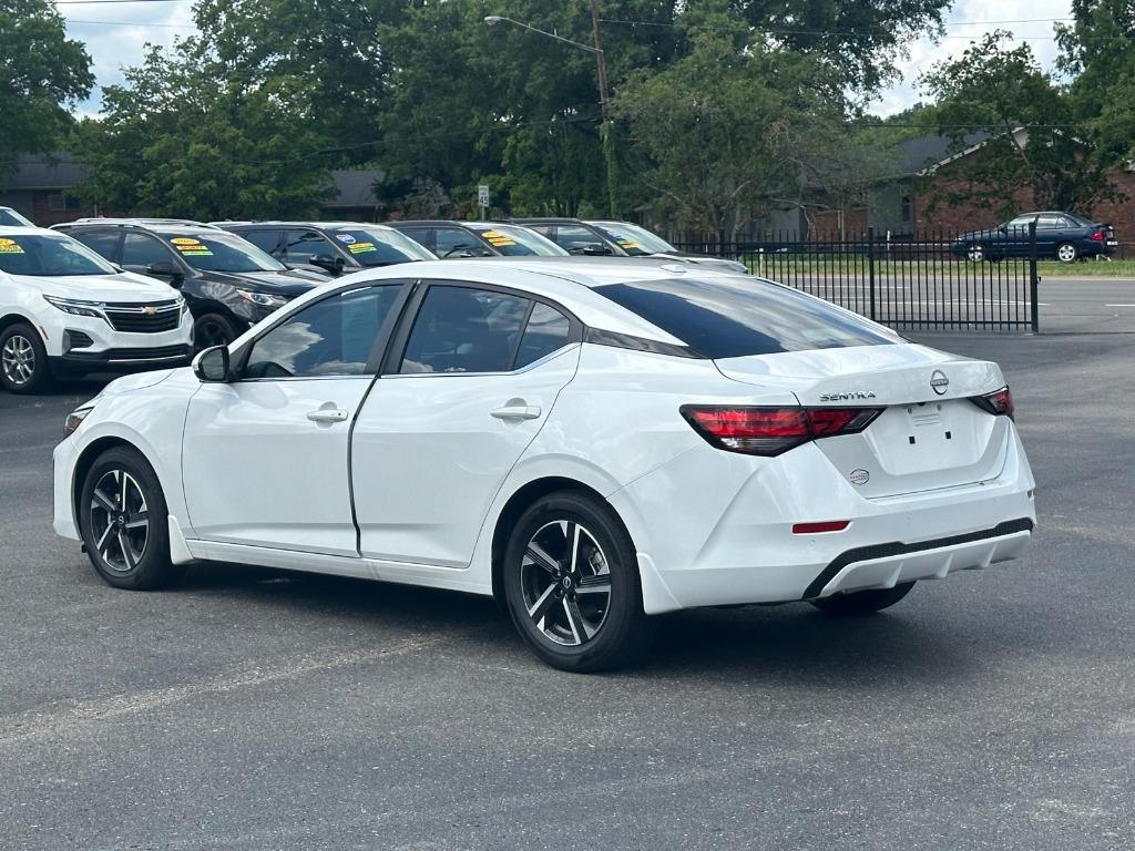 2025 Nissan Sentra SV - Photo 6
