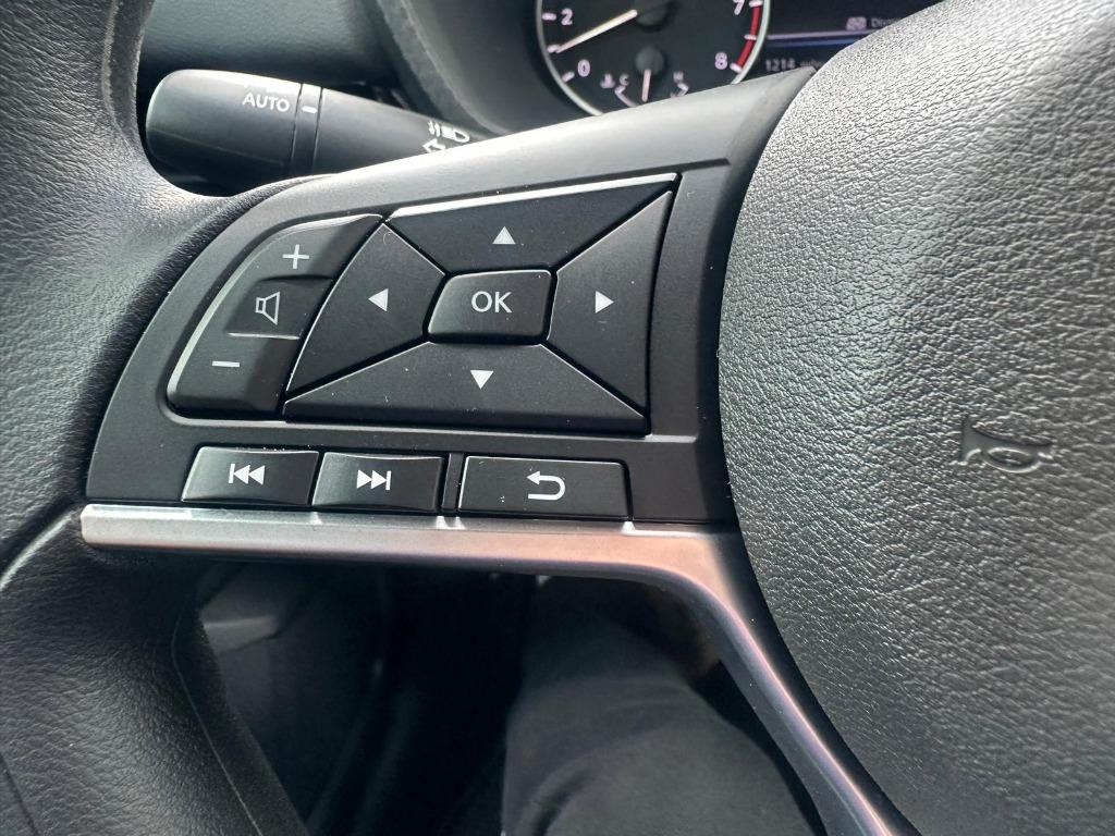 2025 Nissan Sentra SV - Photo 15