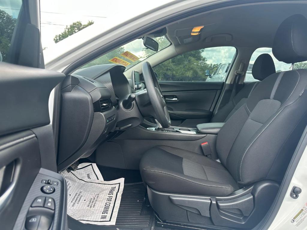 2025 Nissan Sentra SV - Photo 11
