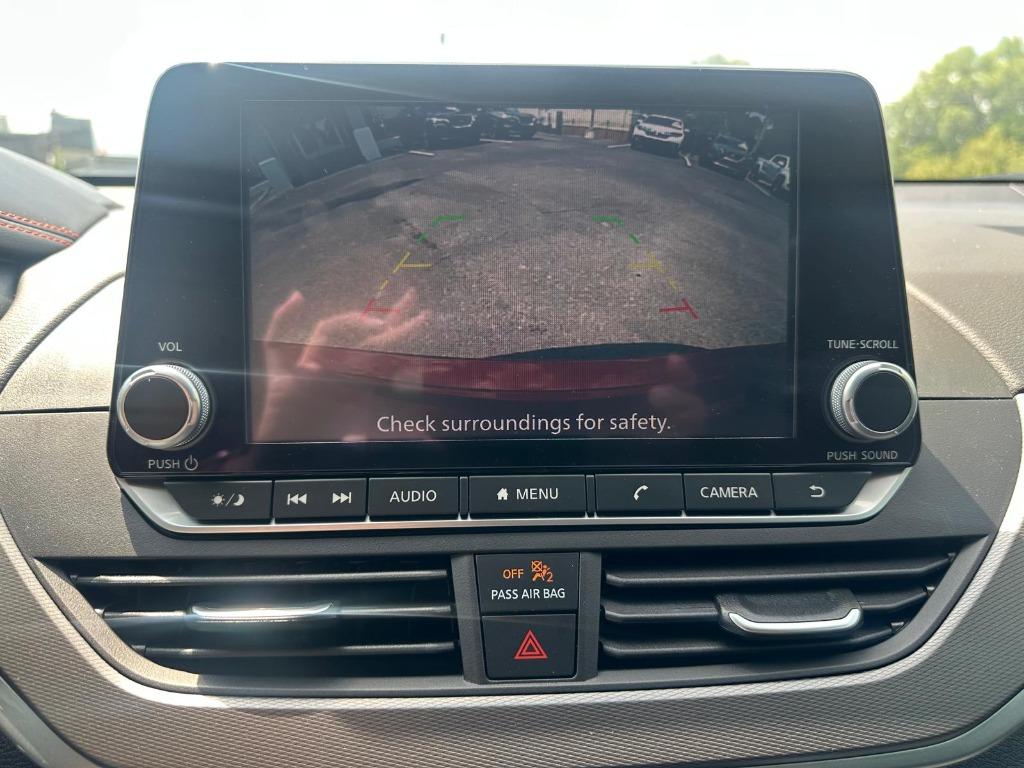 2025 Nissan Altima SR - Photo 23