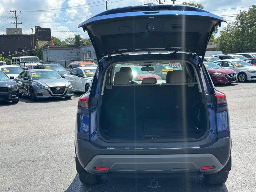 2021 Nissan Rogue SV - Photo 9