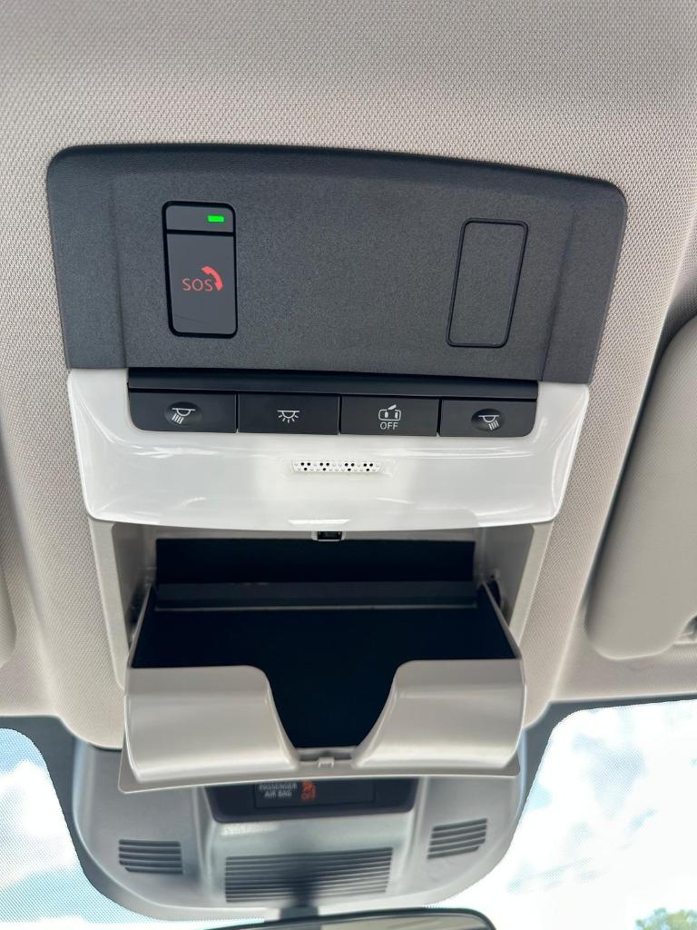 2021 Nissan Rogue SV - Photo 23
