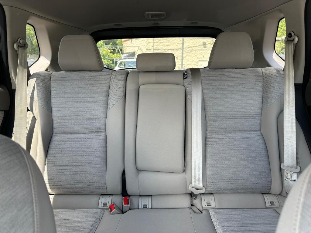 2021 Nissan Rogue SV - Photo 24