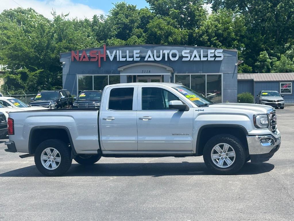 2016 GMC Sierra 1500 SLE's photo