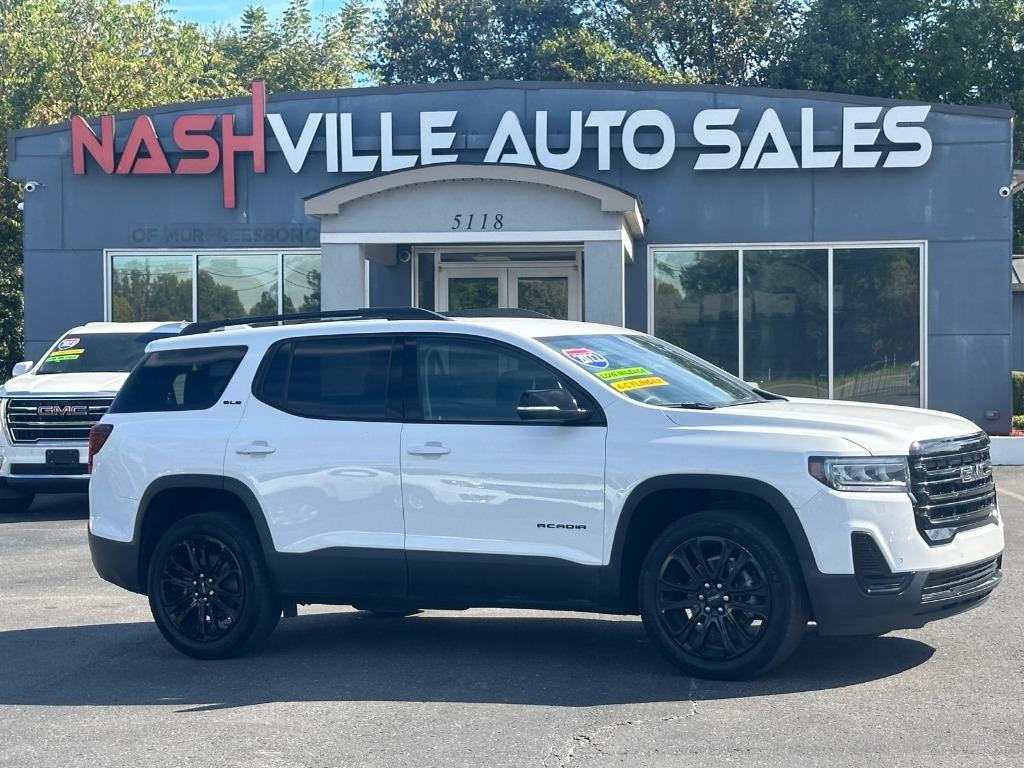 2022 GMC Acadia SLE's photo