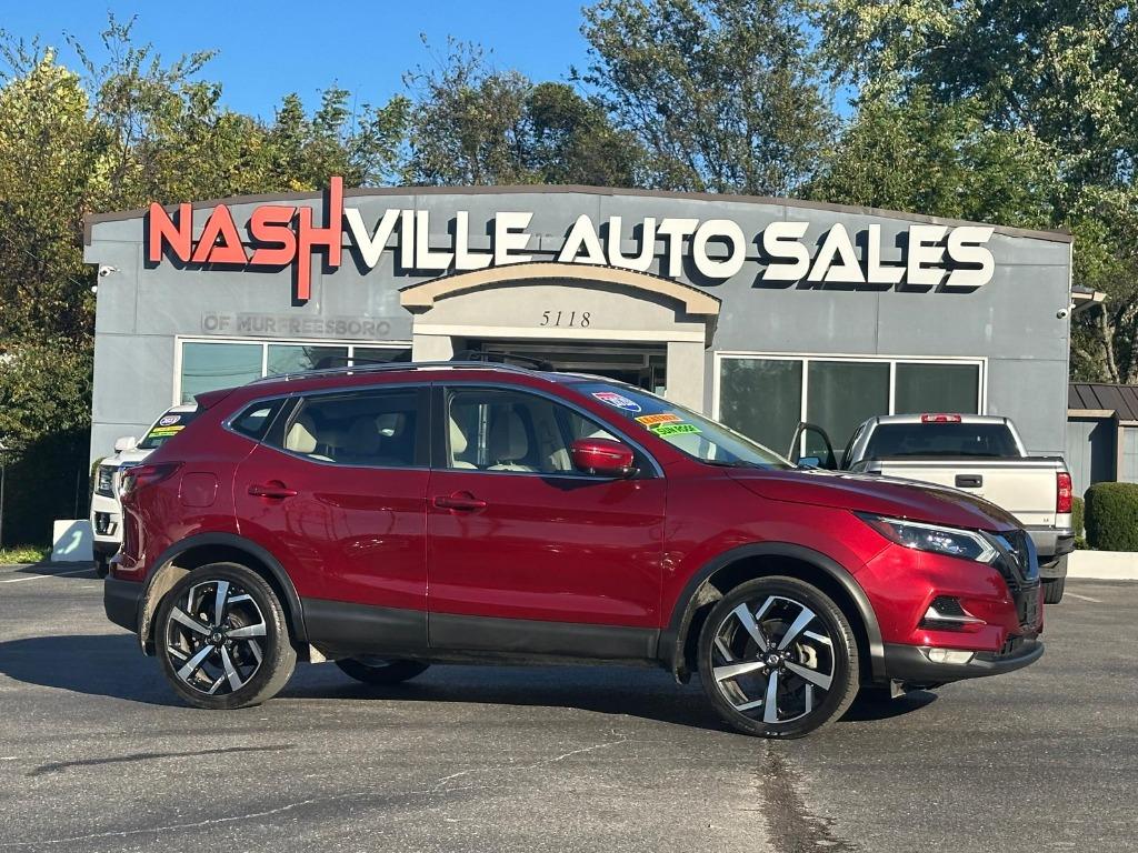 2020 Nissan Rogue Sport SL's photo