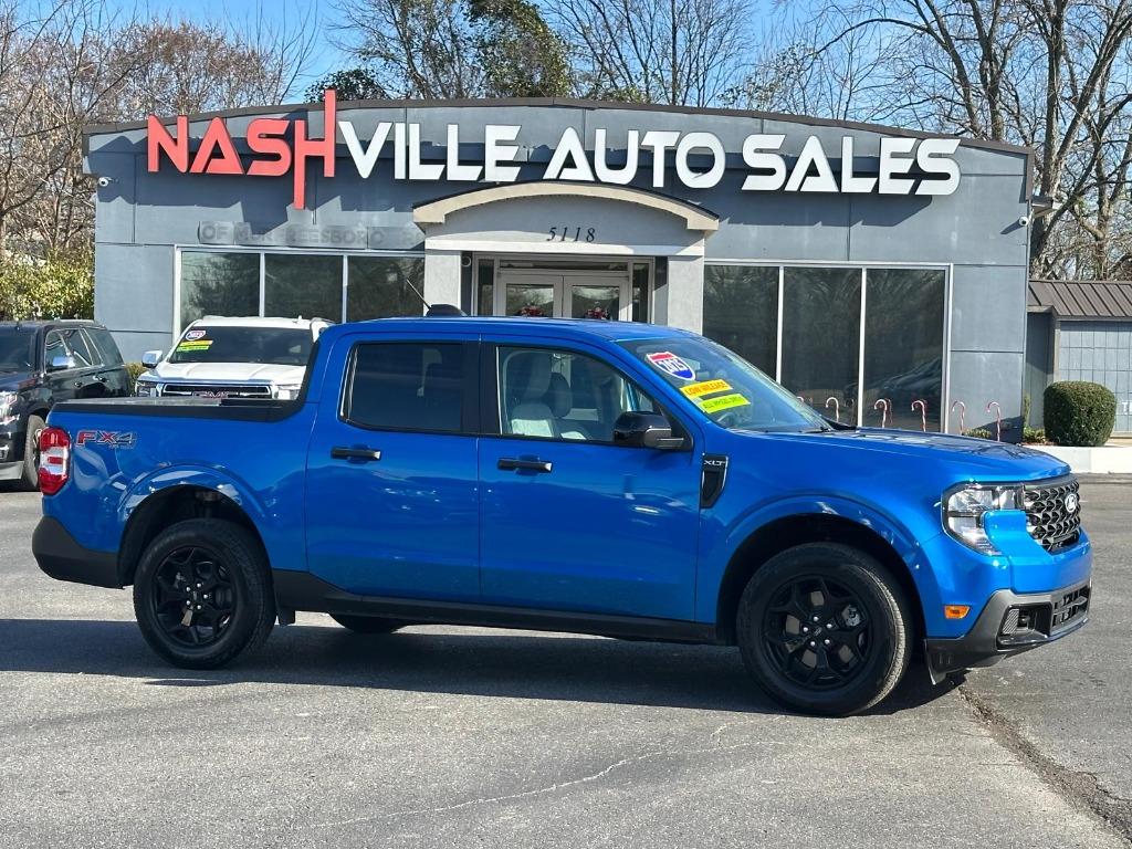 2025 Ford Maverick XLT's photo